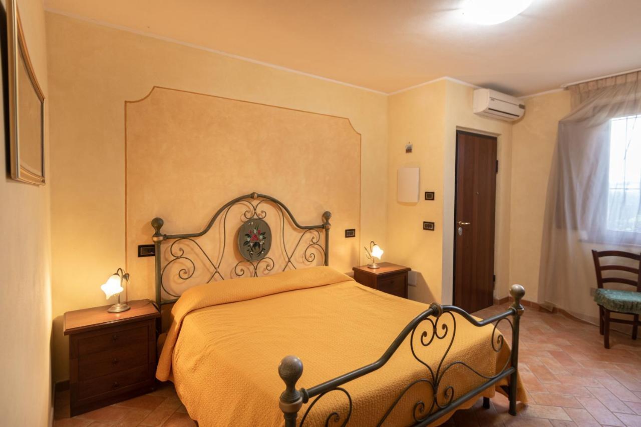 B&B Villa Barbarossa Petrignano Exteriör bild