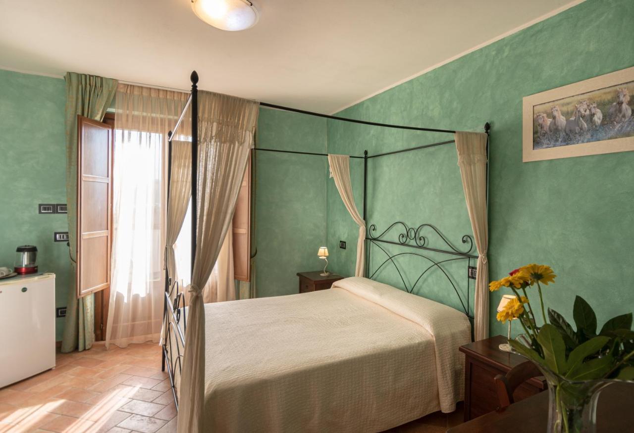 B&B Villa Barbarossa Petrignano Exteriör bild